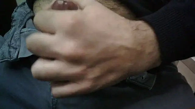 hotsicilianman's cam snapshot