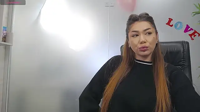 EllaXBella's cam snapshot