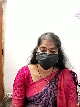 tamil_Sigappu_Roja's cam snapshot