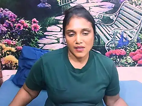 IndianSexyLady20's cam snapshot