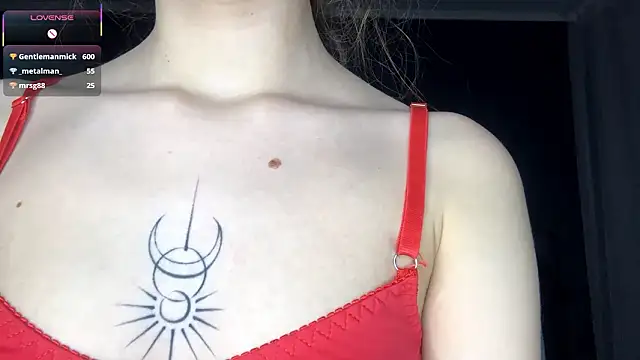 TaliaOgwynn's cam snapshot