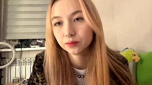 PinkTraible's cam snapshot