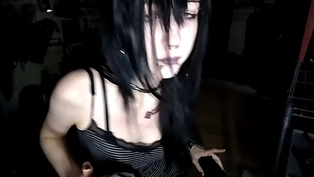 Shempert_ghot's cam snapshot