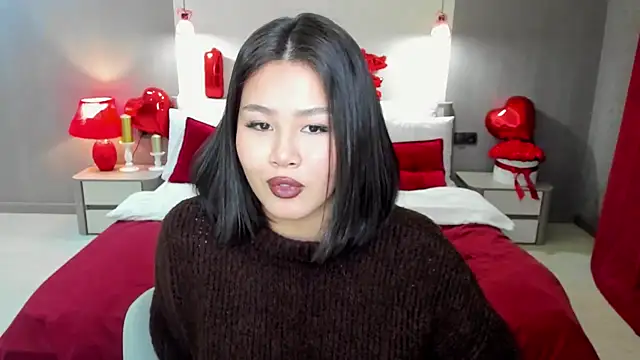 Brunette_Charm's cam snapshot