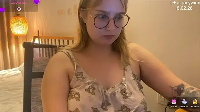 JacyWinslat's cam snapshot