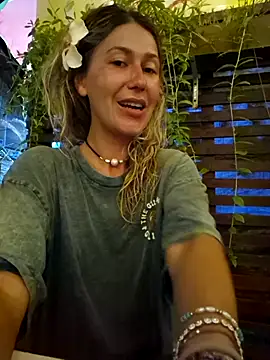 CelynaRoss live sex cam