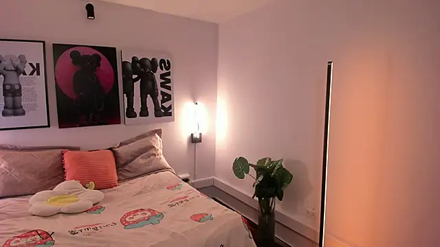 Hey_lucy__'s cam snapshot