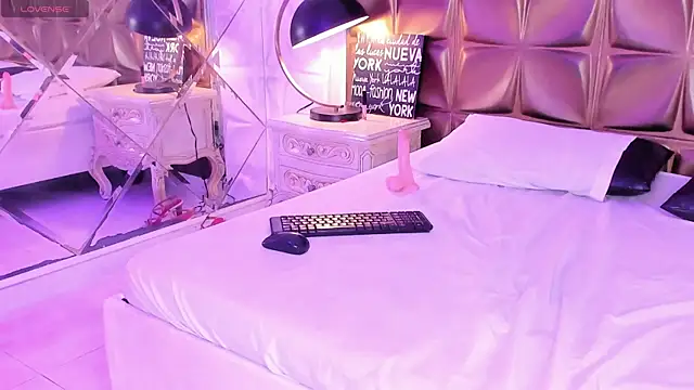 LunaJohns's cam snapshot