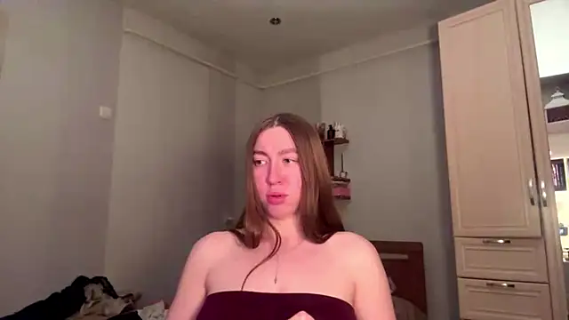 AuroraLawson's cam snapshot