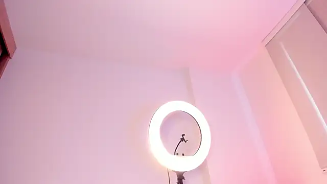 miaa_daniels's cam snapshot