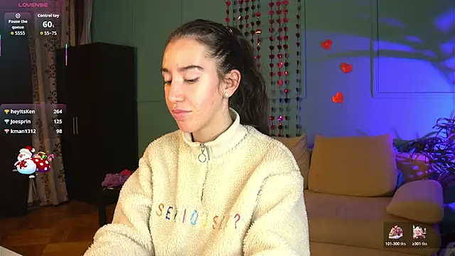 Belle_Via's cam snapshot