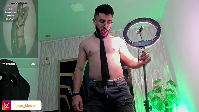Liam_Kleiin live sex cam