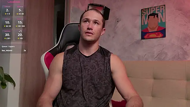 AxelFairchaild live sex cam