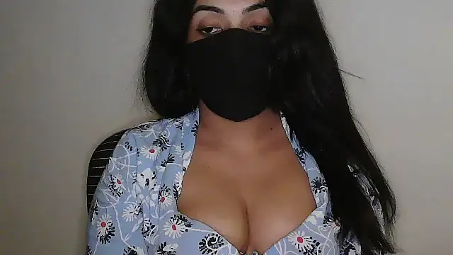 Reddy_Trisha live sex cam