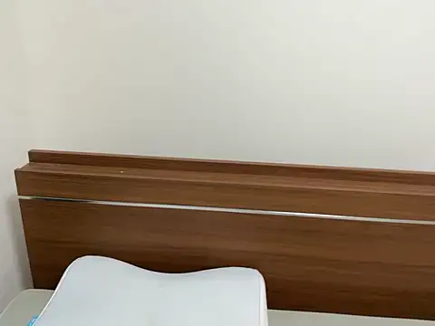 Gokujyo-Namanaka live sex cam