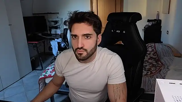 Al3xox02's cam snapshot