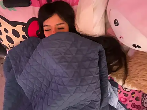 Onlypawzz live sex cam