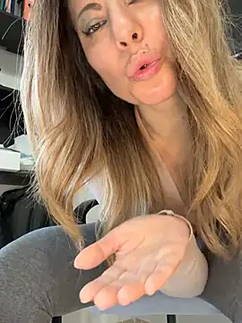 sexylenia live sex cam