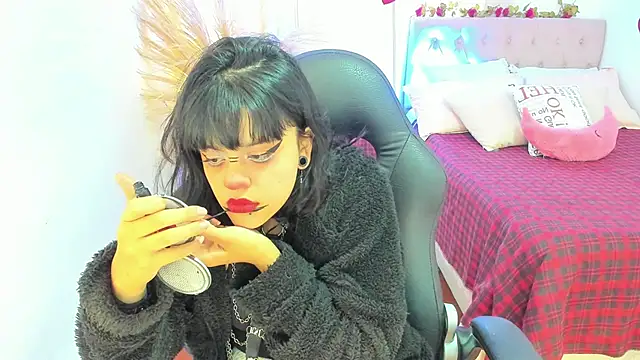 Nahemot_sadish's cam snapshot