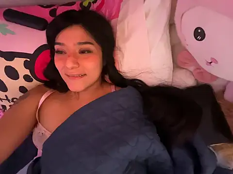 Onlypawzz's cam snapshot