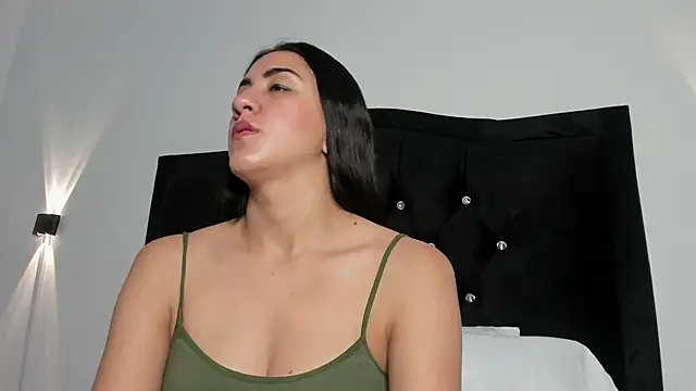 gisell_antonella's cam snapshot