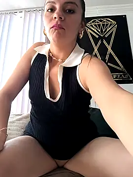 luisa__rosse's cam snapshot