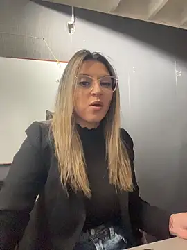 Isabella_Varella's cam snapshot