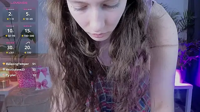 VioletaBloom live sex cam