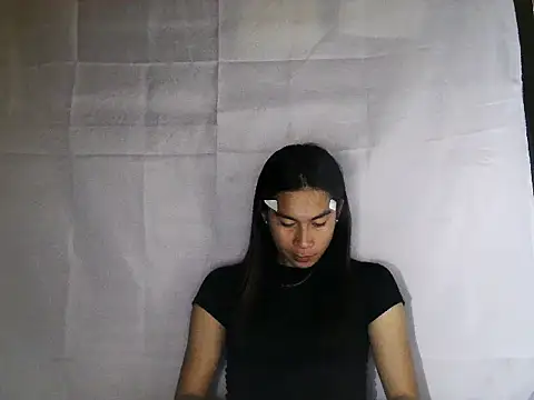 Asian_PrettyAle live sex cam