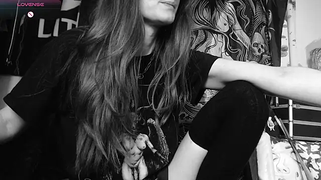 Silentmary live sex cam