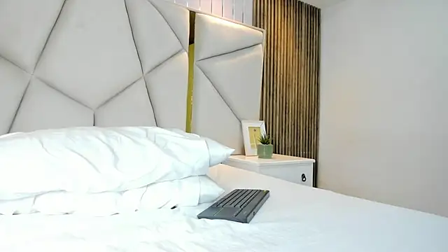 rebeca_brown_ live sex cam