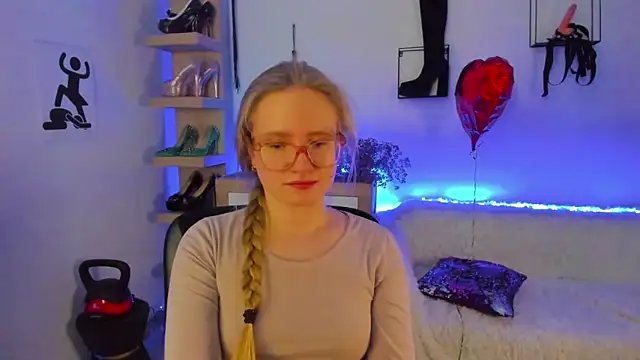 NancyHottie's cam snapshot