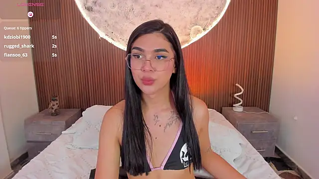 RoseCassie live sex cam