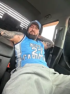 Beardedtattood live sex cam