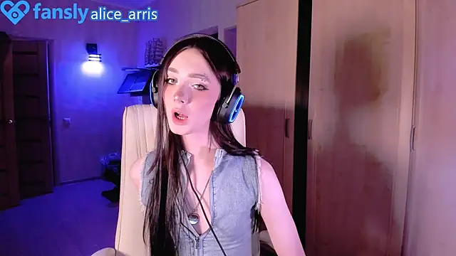 Alice__Aris live sex cam