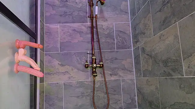 Carrie_GB's cam snapshot