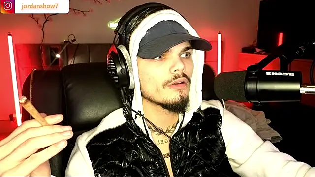 JordanShow live sex cam