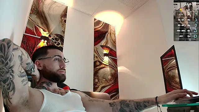 Luke_davis01 live sex cam