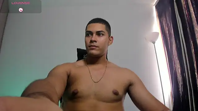 Iamdylan777's cam snapshot