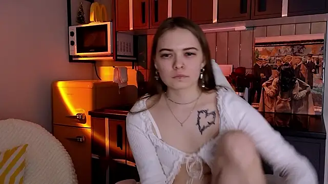 doll_lol_'s cam snapshot