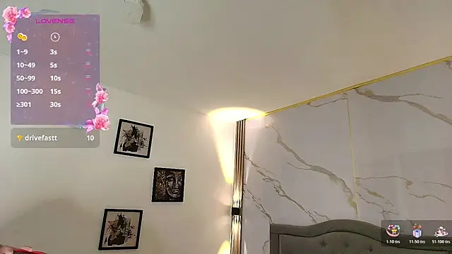 Nina_rouge77's cam snapshot