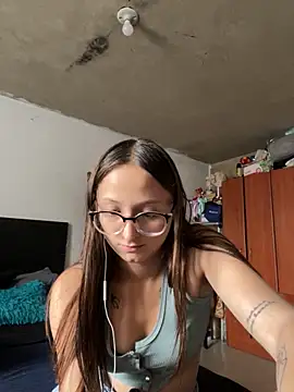 Aria__Rousse03's cam snapshot