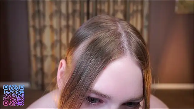 RowenaIanniello's cam snapshot