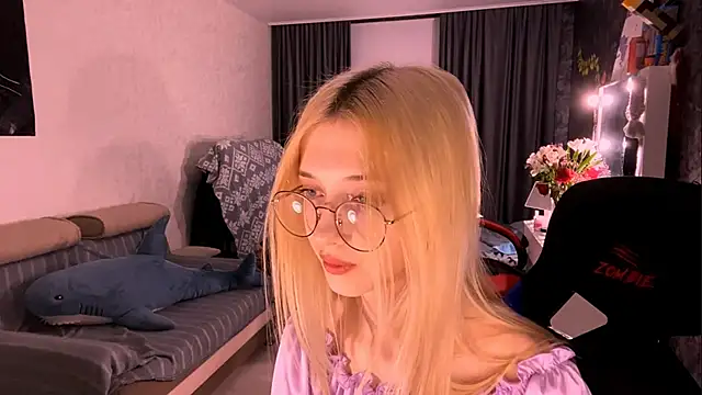 TaliCaan's cam snapshot