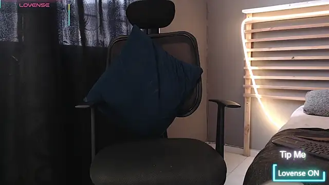 PaulEvens's cam snapshot