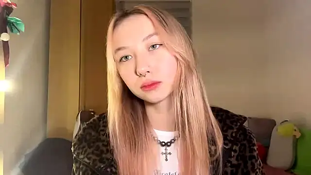 PinkTraible's cam snapshot