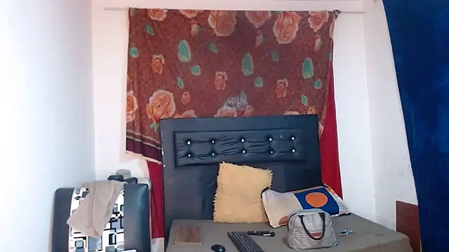 hardrock982 live sex cam