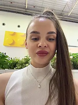 KristiRich live sex cam