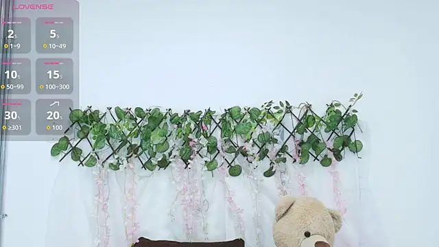 skyla_moon's cam snapshot