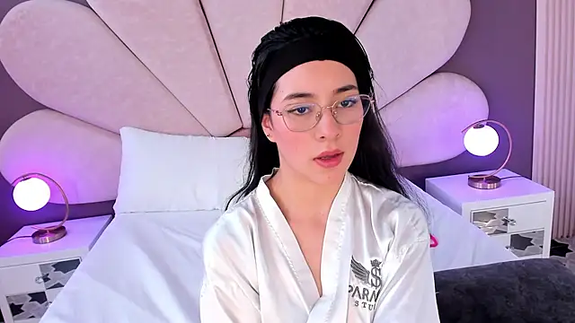 Susa1userma_'s cam snapshot